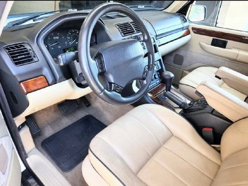Used 1997 Land Rover Range Rover HSE image 2