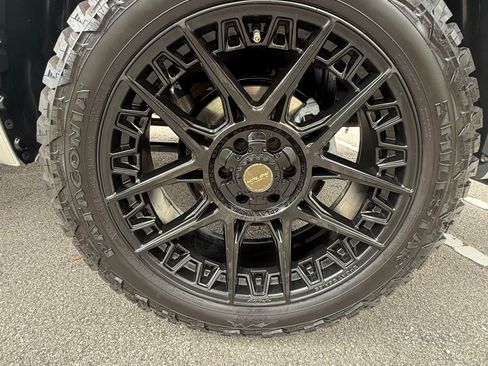 Used 2022 Toyota Tundra Limited RWD image 17