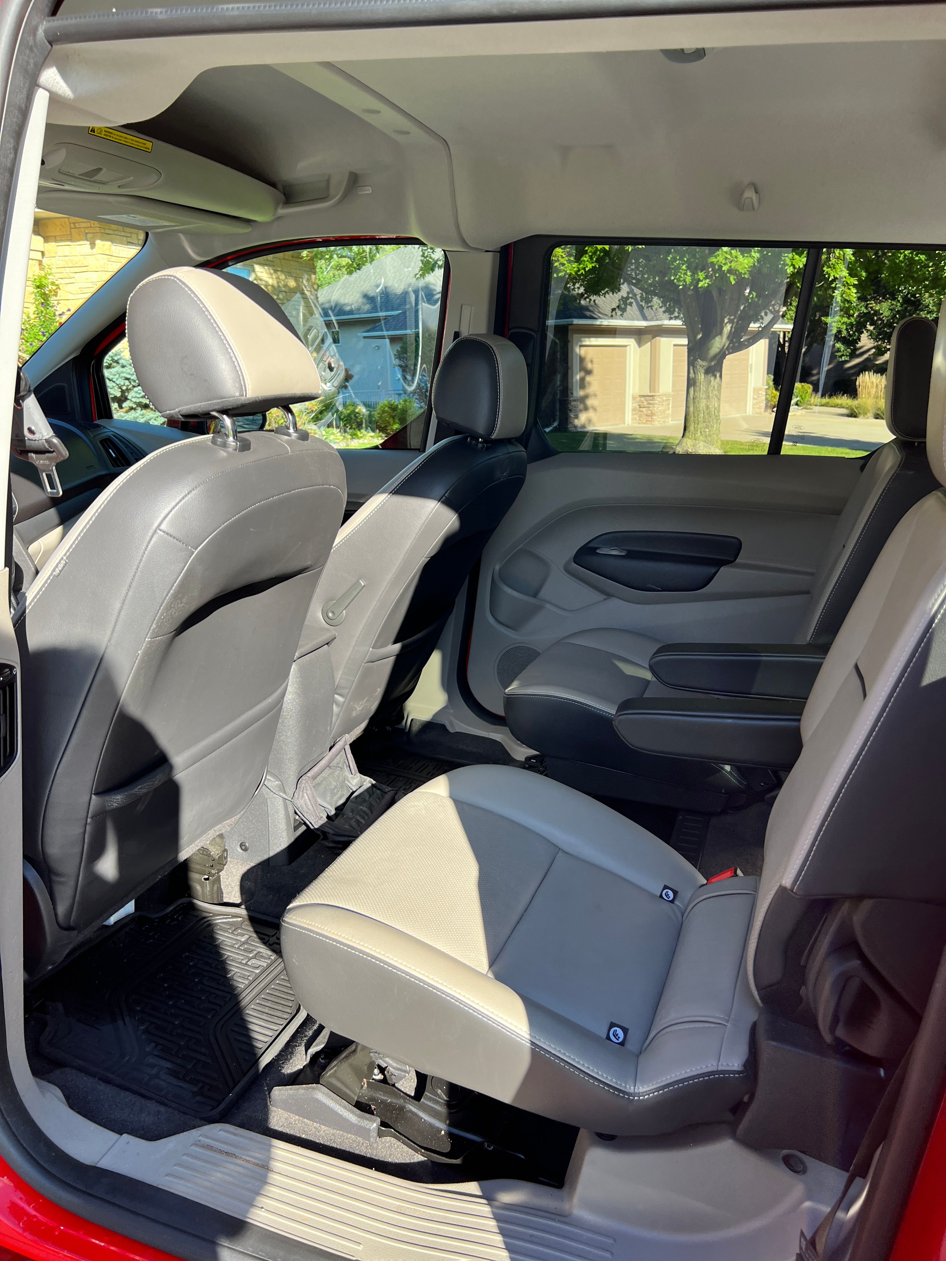 Used 2017 Ford Transit Connect Titanium FWD image 10