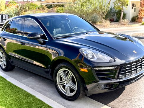 Used 2017 Porsche Macan S AWD/4WD image 9