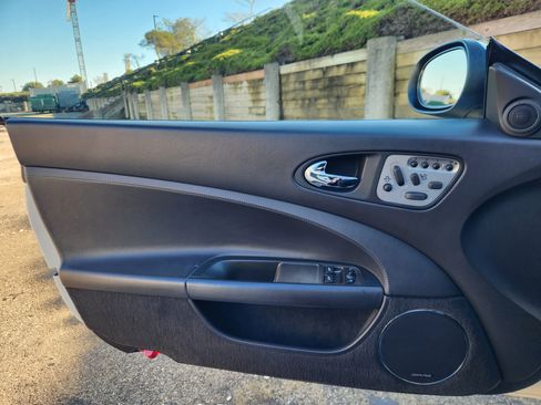 Used 2007 Jaguar XKR R image 31