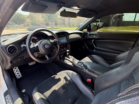 Used 2017 Toyota 86 860 Special Edition image 12