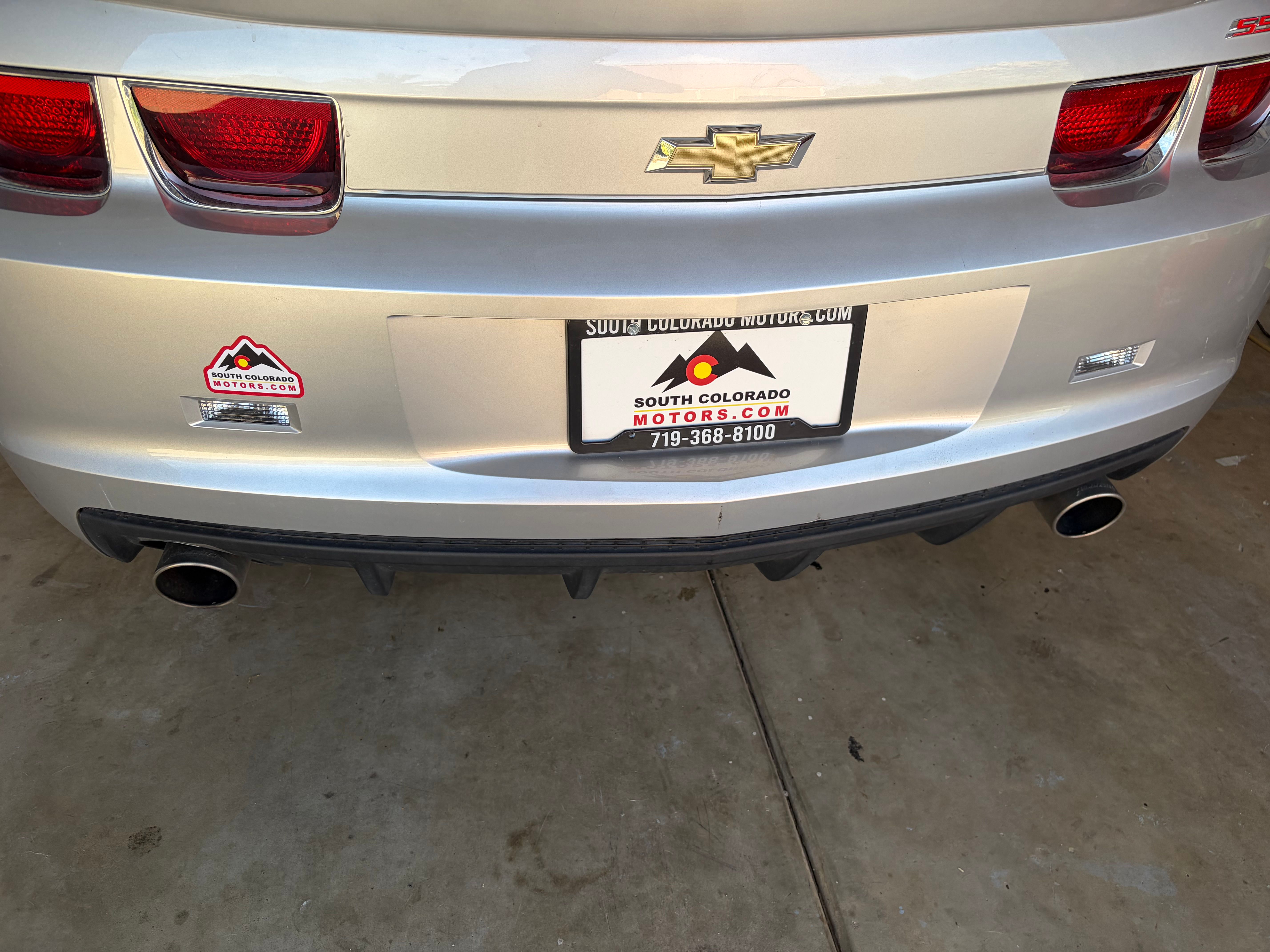 Used 2010 Chevrolet Camaro SS w/ RS Package RWD image 8