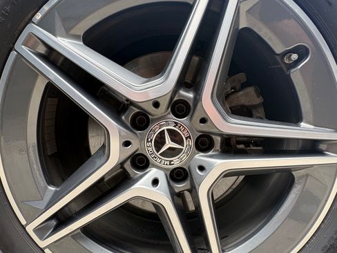 Used 2020 Mercedes-Benz GLB 250 4MATIC image 16