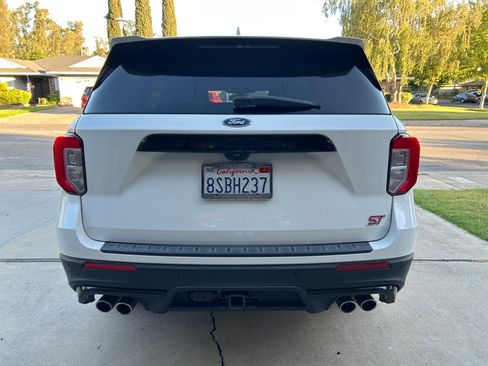 Used 2020 Ford Explorer ST AWD/4WD image 6