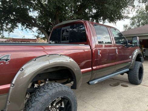 Used 2016 Ford F250 King Ranch w/ FX4 Off-Road Package AWD/4WD image 30
