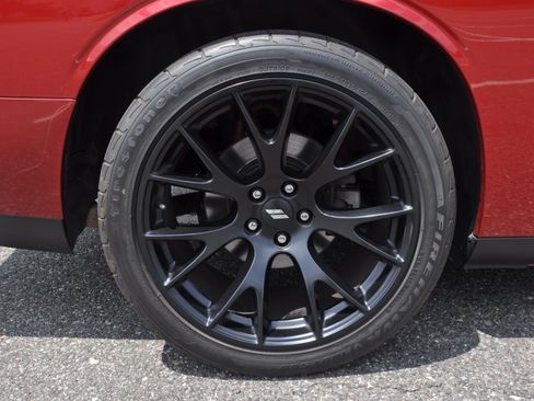 Used 2009 Dodge Challenger R/T image 20