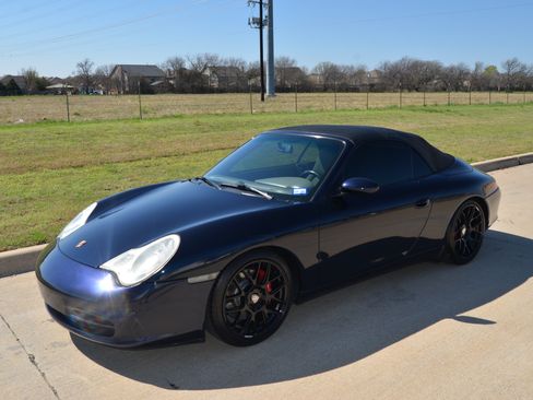 Used 2004 Porsche 911 Carrera 4 image 27