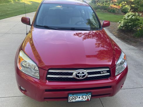 Used 2008 Toyota RAV4 Limited AWD/4WD image 6