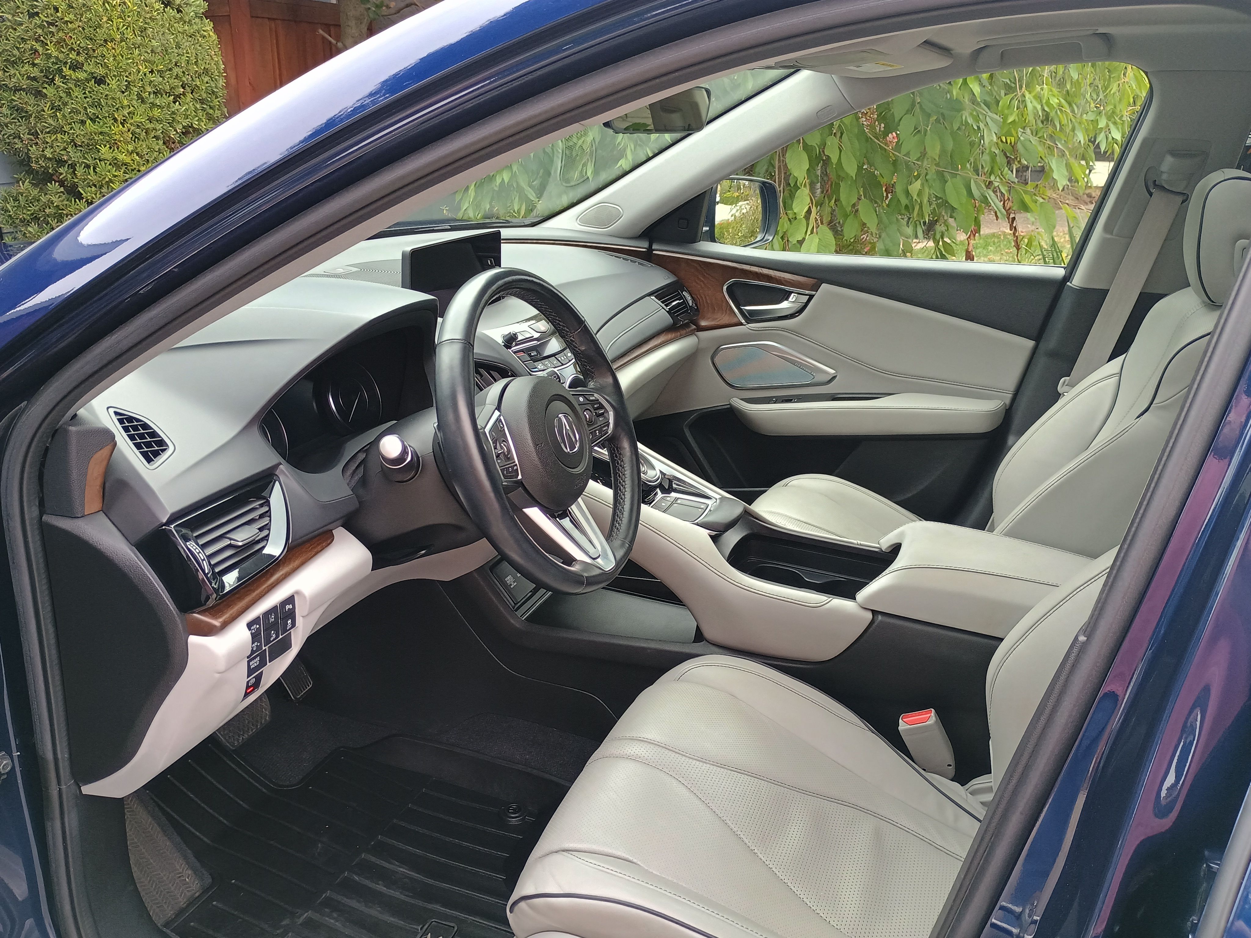 Used 2021 Acura RDX w/ Advance Package FWD image 9