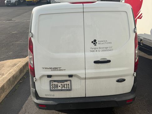 Used 2018 Ford Transit Connect XL image 3