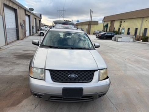 Used 2006 Ford Freestyle SE image 8