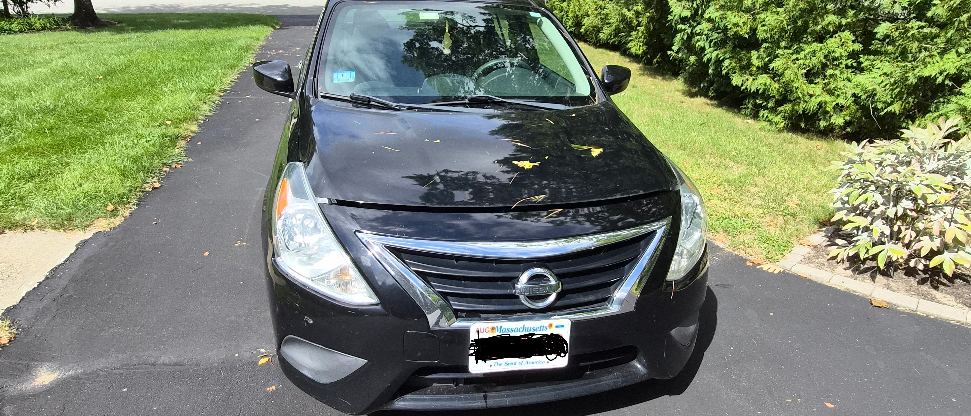 Used 2018 Nissan Versa SV FWD image 5