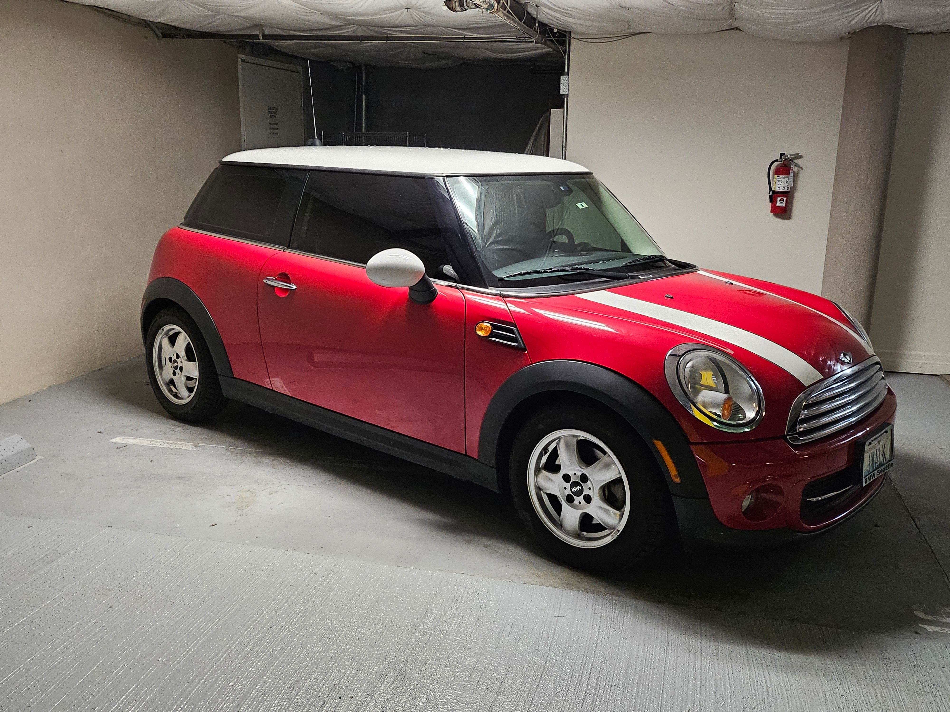 Used 2011 MINI Cooper Hardtop FWD image 14