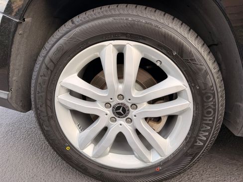 Used 2017 Mercedes-Benz GLS 450 4MATIC image 4