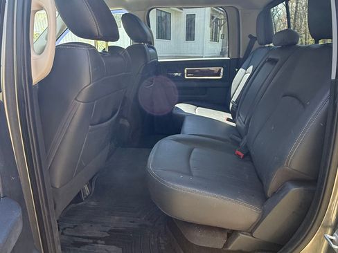 Used 2012 RAM 2500 Laramie w/ Cold Weather Group AWD/4WD image 8