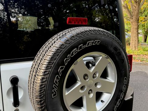 Used 2014 Jeep Wrangler Unlimited Sport w/ Quick Order Package 24S image 11