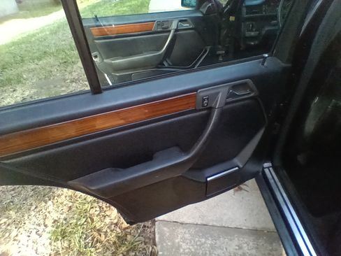 Used 1995 Mercedes-Benz E 300 Sedan image 14