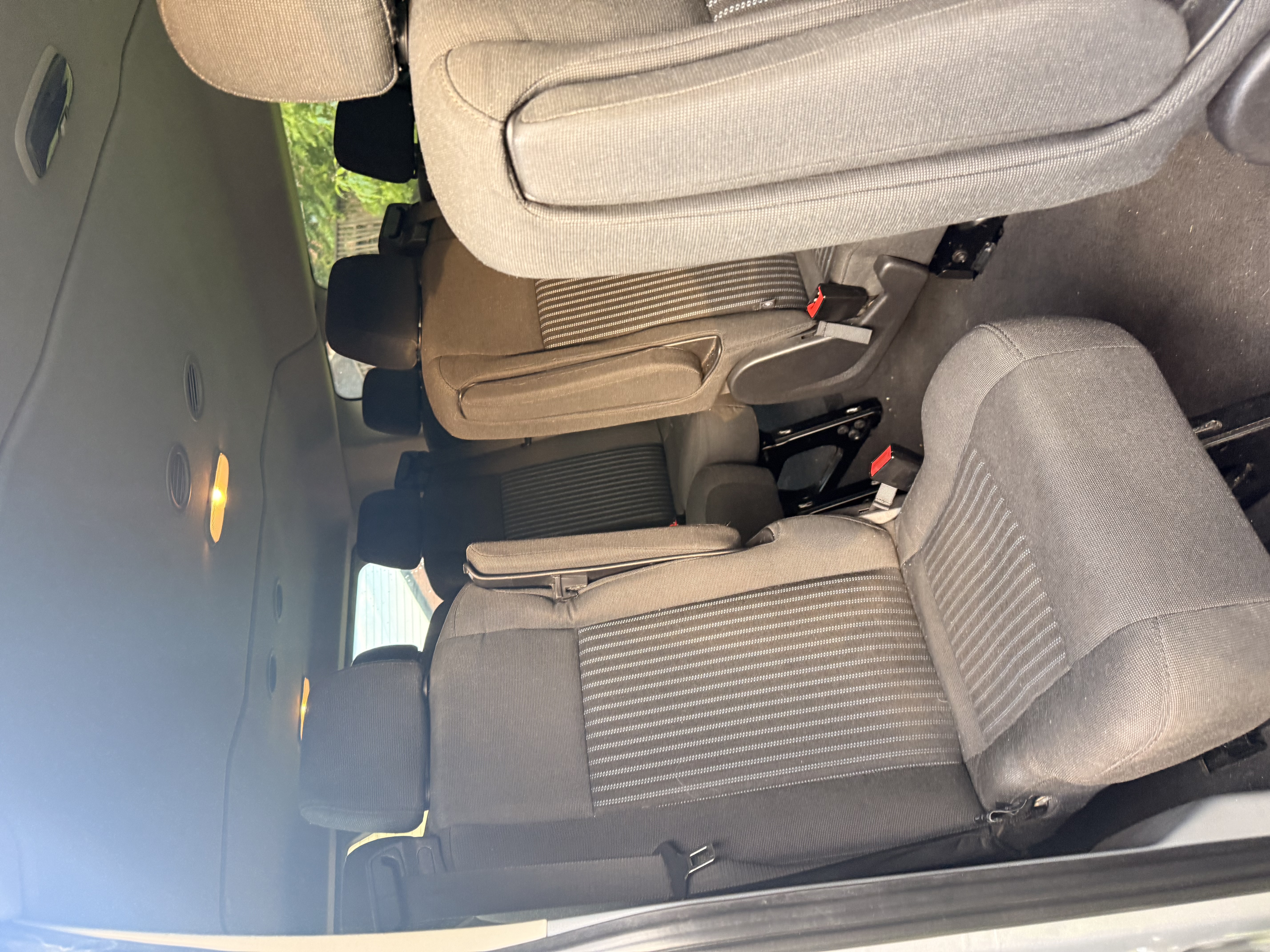 Used 2016 Ford Transit 350 XLT RWD image 4