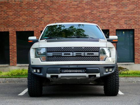 Used 2014 Ford F150 Raptor w/ Equipment Group 801A Luxury AWD/4WD image 10