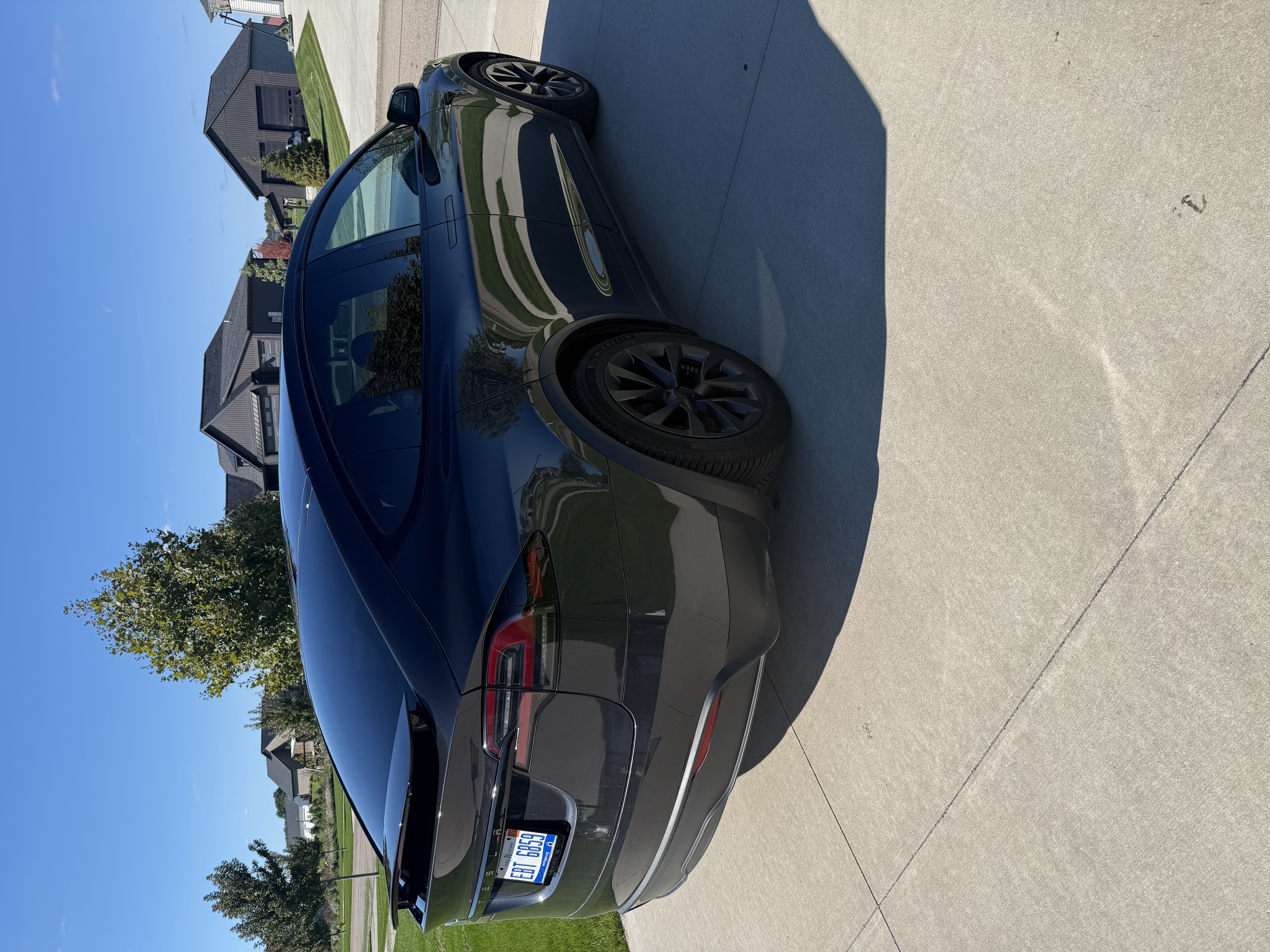 Used 2024 Tesla Model X AWD/4WD image 9