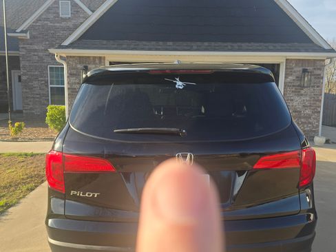 Used 2016 Honda Pilot EX-L image 2