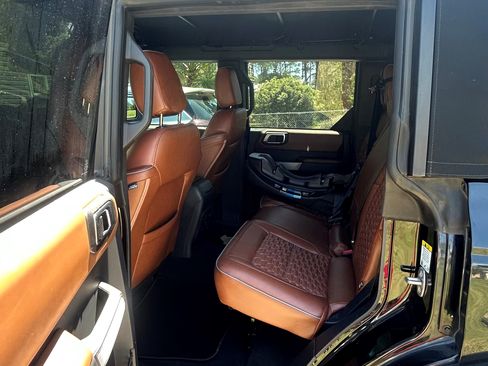 Used 2022 Ford Bronco Outer Banks image 22