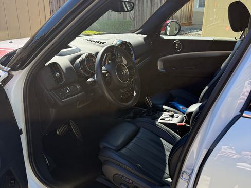 Used 2020 MINI Cooper Countryman John Cooper Works image 13