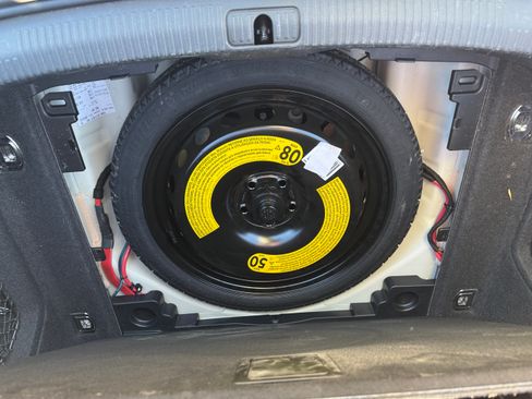 Used 2018 Audi A4 2.0T Premium w/ Convenience Package image 16