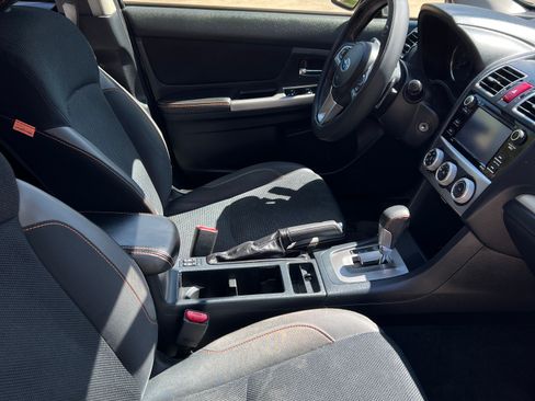 Used 2017 Subaru Crosstrek 2.0i Premium w/ Popular Package #2 image 11