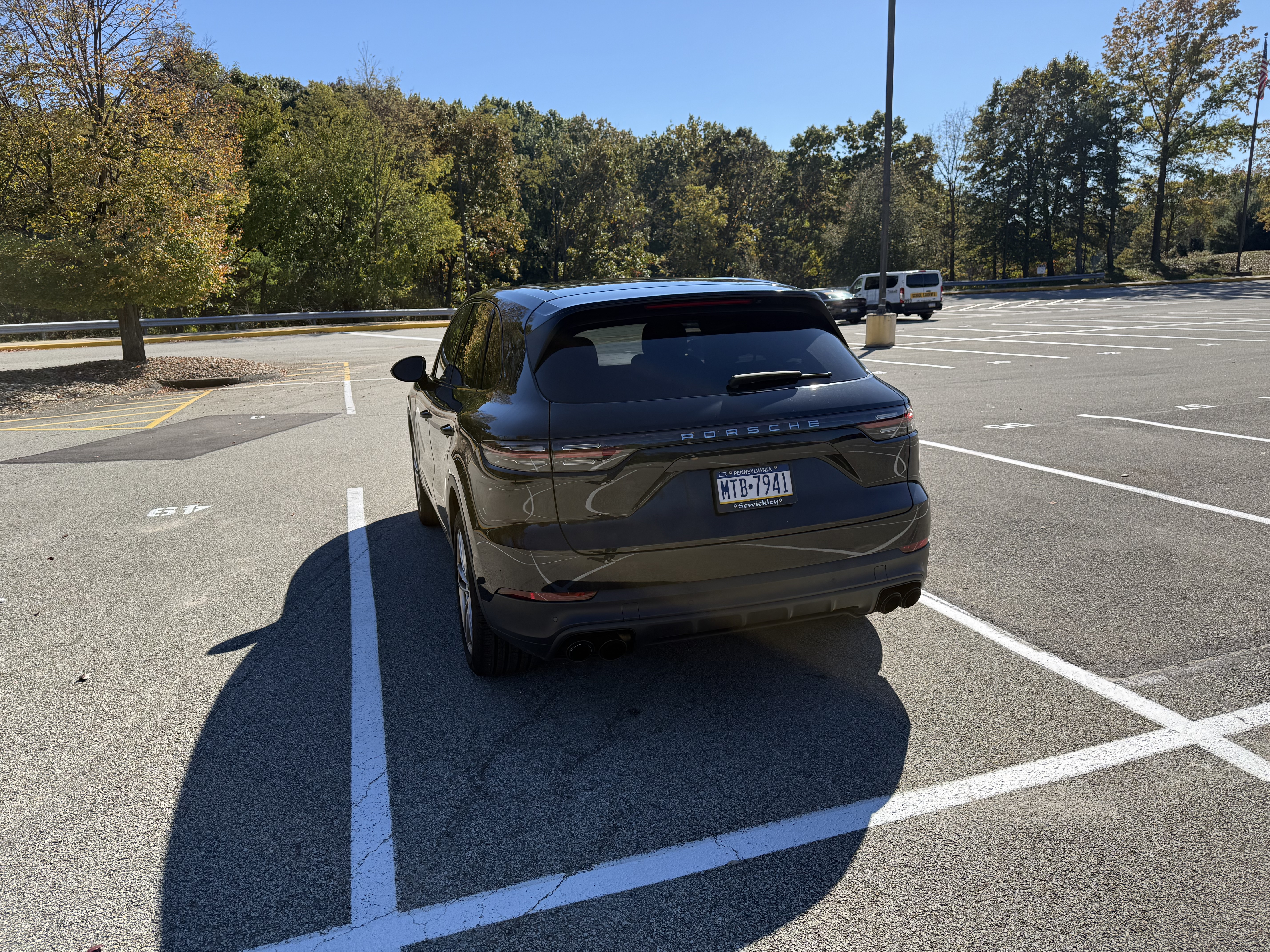 Used 2019 Porsche Cayenne S AWD/4WD image 9
