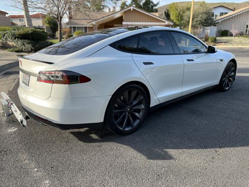 Used 2013 Tesla Model S Performance image 6