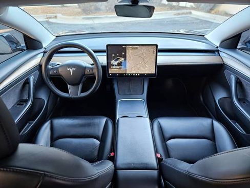 Used 2022 Tesla Model 3 Long Range image 13