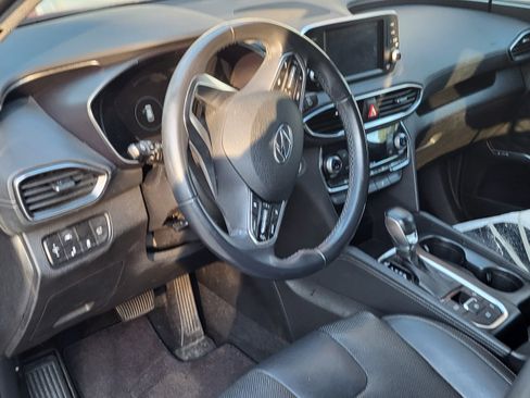 Used 2019 Hyundai Santa Fe Limited image 20