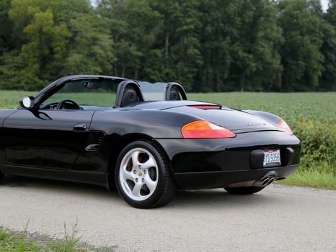 Used 2002 Porsche Boxster S RWD image 32