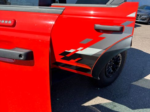 Used 2023 Ford Bronco Raptor image 4