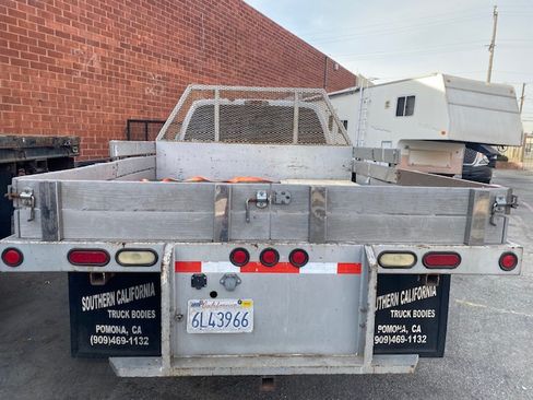 Used 2001 Ford F350 2WD Crew Cab DRW Super Duty image 16