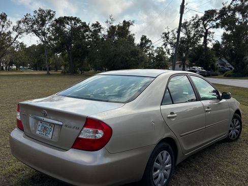 Used 2004 Toyota Camry LE image 13