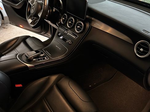 Used 2018 Mercedes-Benz GLC 63 AMG GLC 63 4MATIC Sport Utility 4D image 18