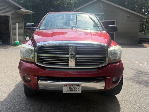 Used 2006 Dodge Ram 2500 Truck Laramie image 4