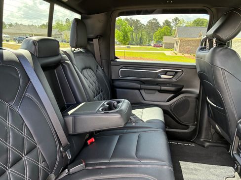 Used 2022 RAM 1500 Big Horn image 12