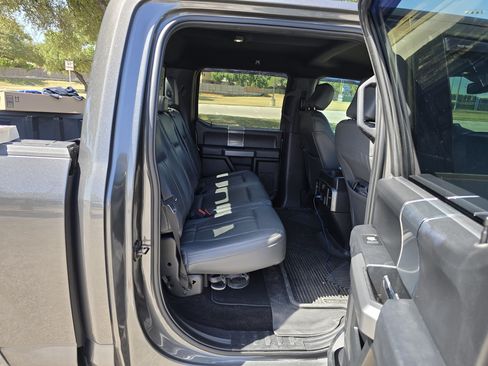 Used 2018 Ford F150 XLT w/ Equipment Group 302A Luxury RWD image 29