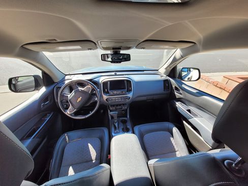 Used 2015 Chevrolet Colorado Z71 w/ LPO, Gearon Bar Package image 9