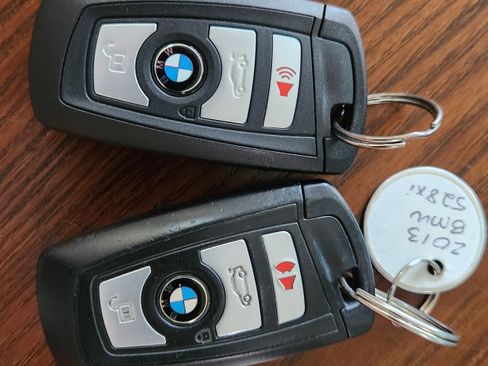 Used 2013 BMW 528i xDrive 528i xDrive Sedan 4D image 16