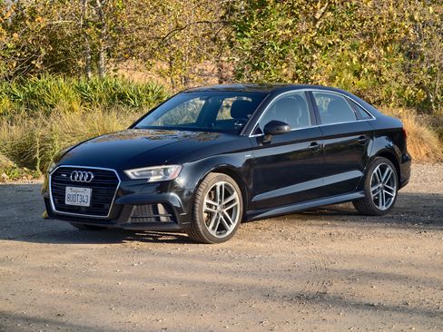 Used 2017 Audi A3 2.0T Premium Plus w/ Premium Plus Package image 10