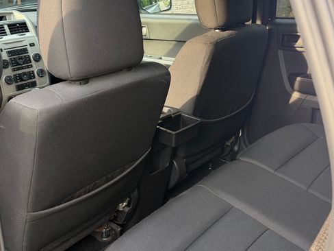 Used 2010 Ford Escape XLT FWD image 13