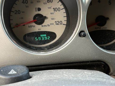 Used 2002 Chrysler PT Cruiser Touring FWD image 7