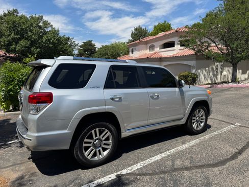 Used 2013 Toyota 4Runner Limited RWD image 6
