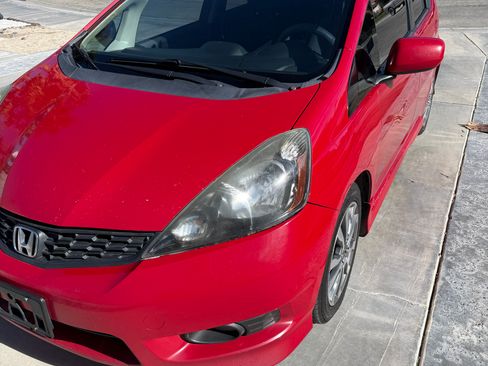 Used 2012 Honda Fit Sport image 2