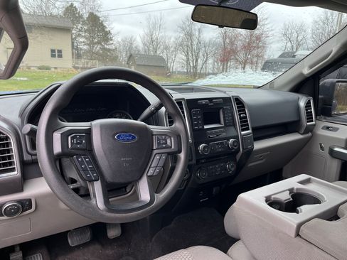 Used 2016 Ford F150 XLT w/ XTR Package AWD/4WD image 6